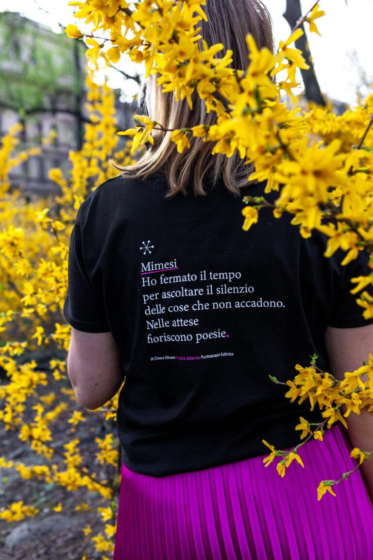 Poet-shirt_02_nera_ghost